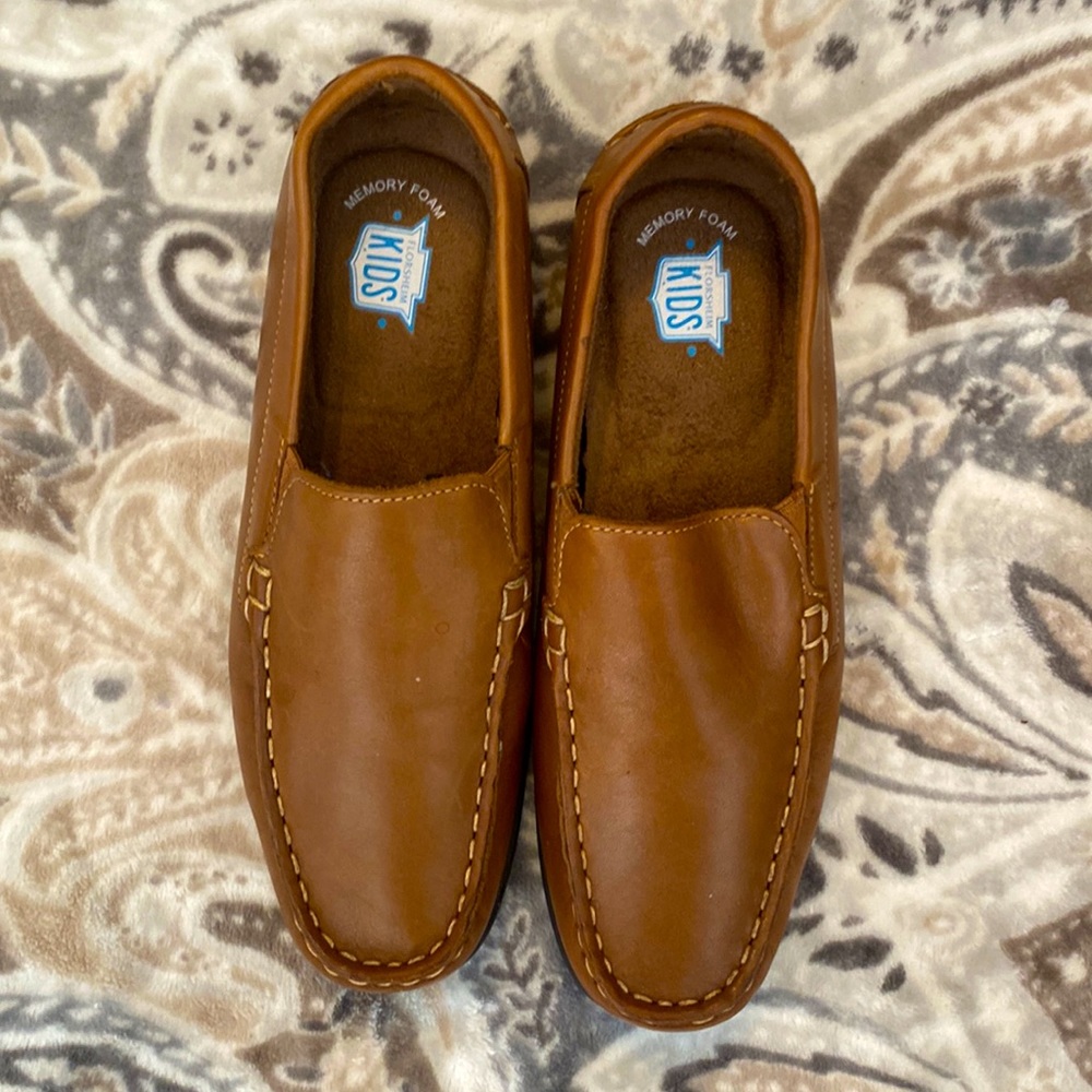 Florsheim Kids Memory Foam Loafers (Brown)